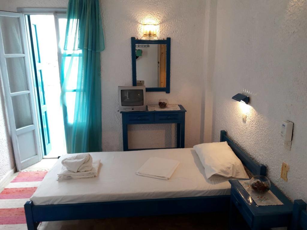 Hotel Kamari Massouri Extérieur photo