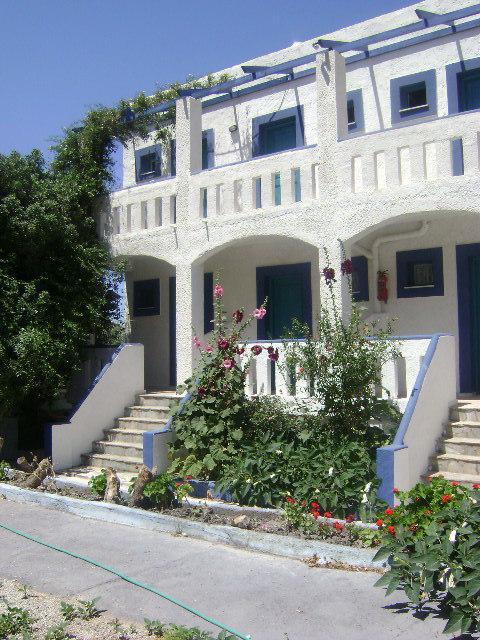 Hotel Kamari Massouri Extérieur photo