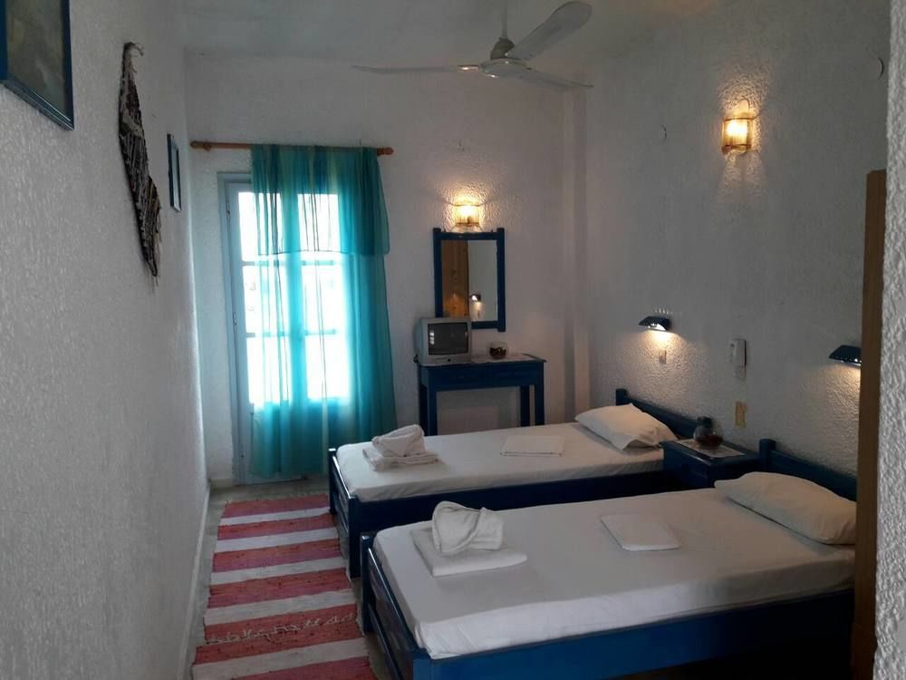 Hotel Kamari Massouri Extérieur photo