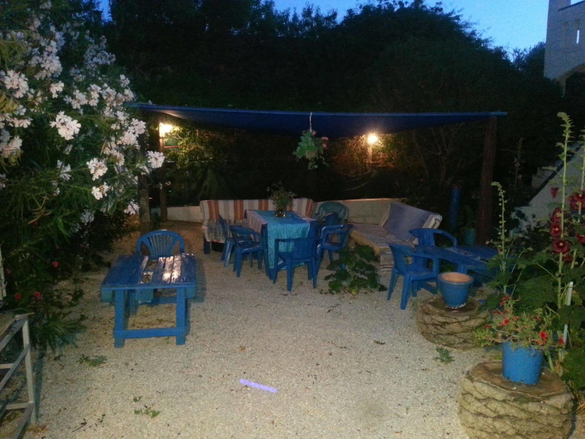 Hotel Kamari Massouri Extérieur photo